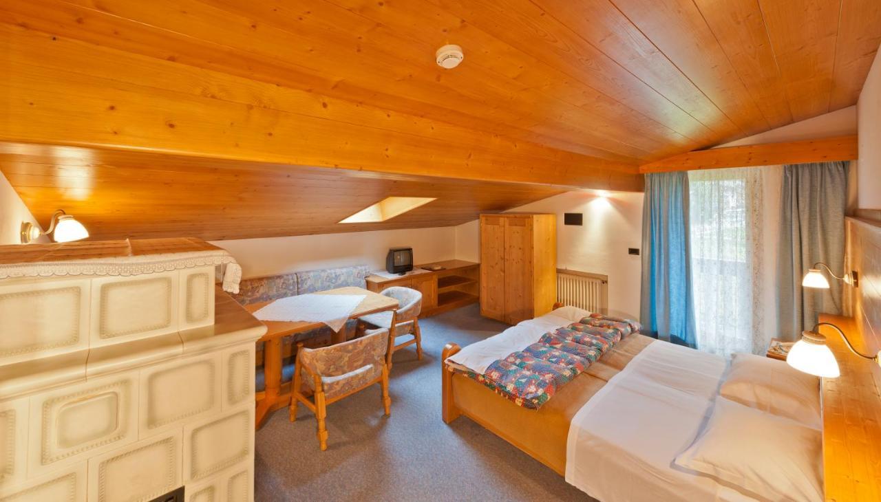 Cesa Edelweiss Living & Spa Campitello di Fassa Exteriör bild