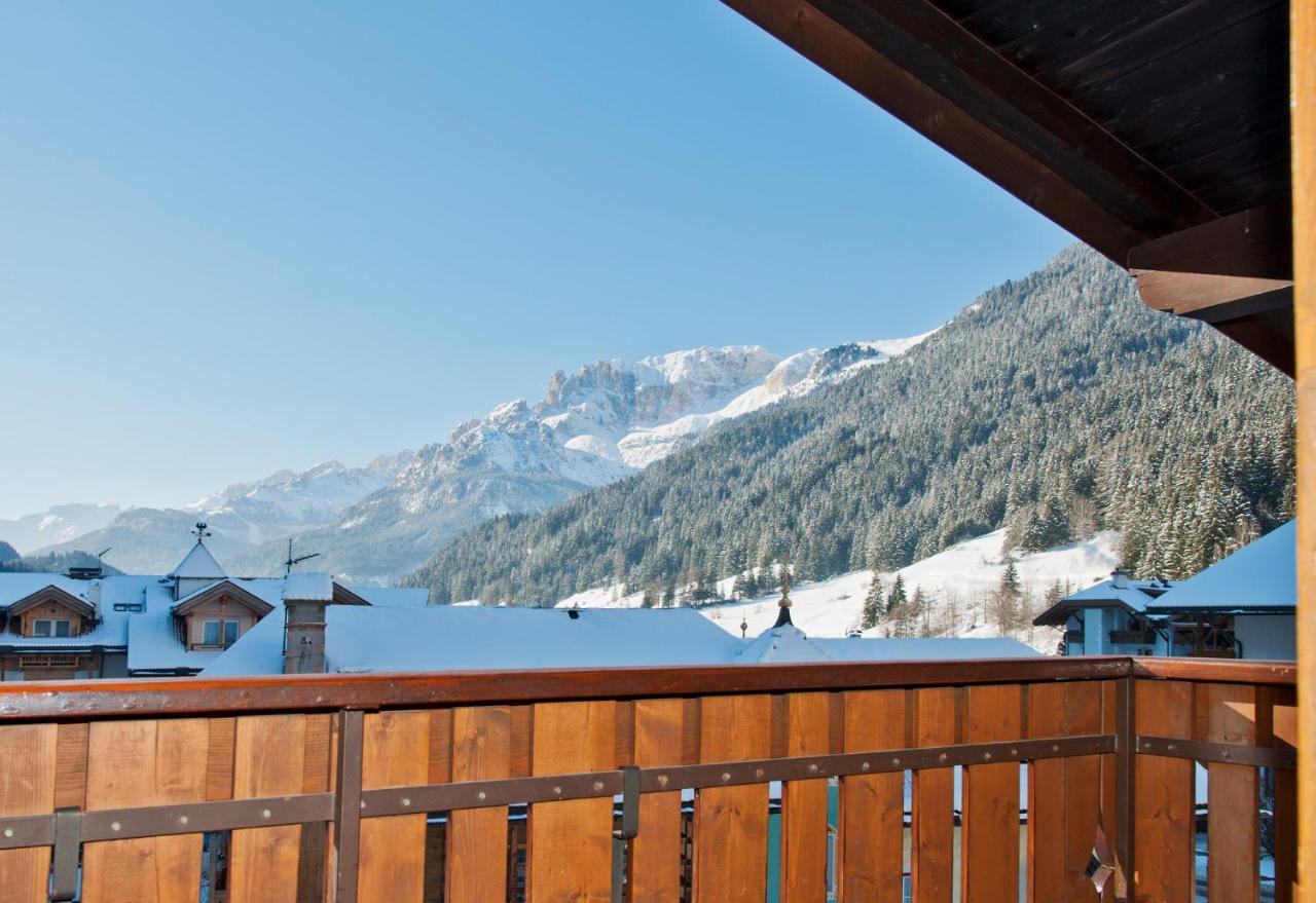 Cesa Edelweiss Living & Spa Campitello di Fassa Exteriör bild