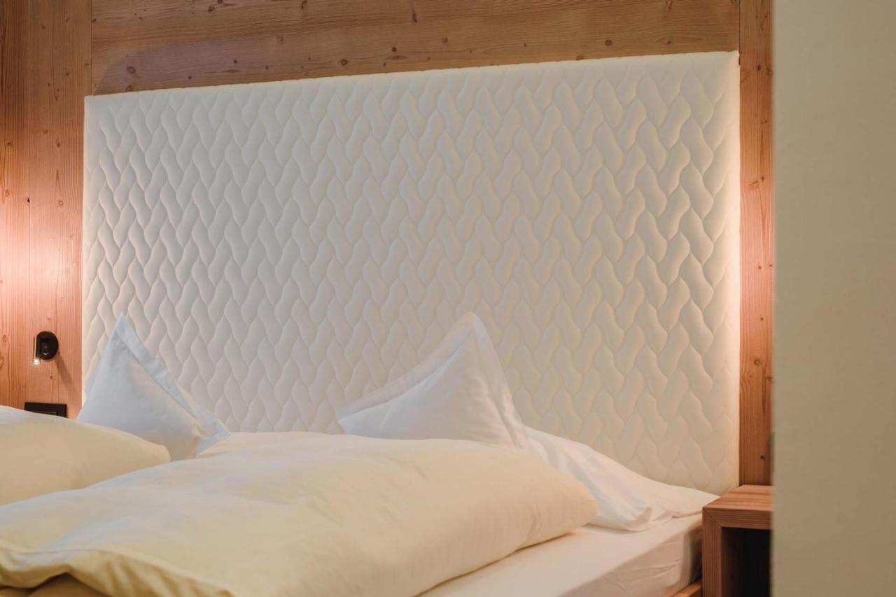 Cesa Edelweiss Living & Spa Campitello di Fassa Exteriör bild