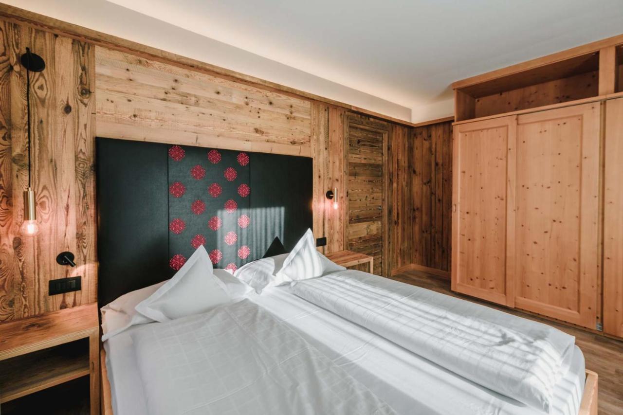 Cesa Edelweiss Living & Spa Campitello di Fassa Exteriör bild